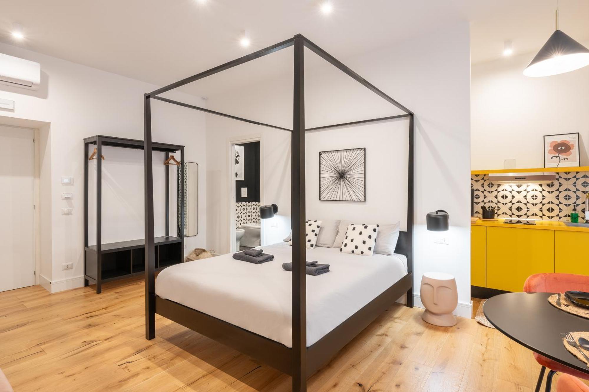 The Idyll Boutique Apartment - Suite In Napoli'S Spanish Quarters Dış mekan fotoğraf