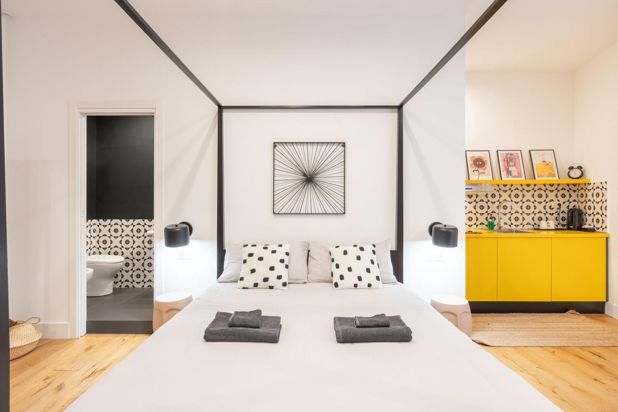 The Idyll Boutique Apartment - Suite In Napoli'S Spanish Quarters Oda fotoğraf
